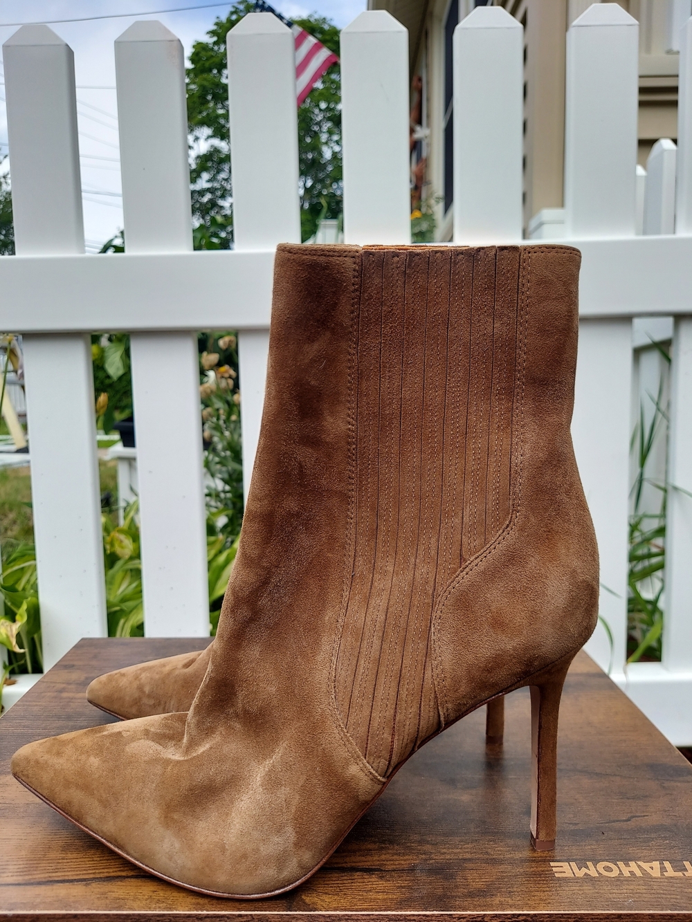 Veronica Beard Lisa Hazelwood Suede Pointed-Toe Ankle Boots Womens Size 10.5 - Picture 13 of 13
